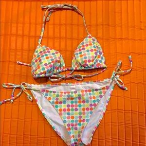 Victoria’s Secret string bikini